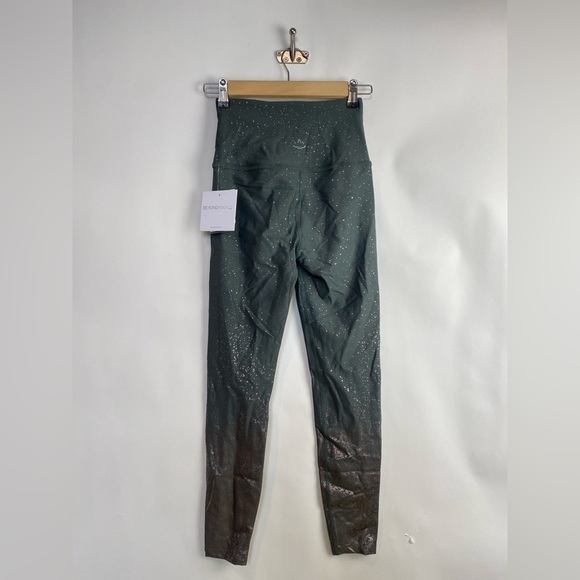Beyond Yoga Alloy Ombre high rise Metallic Leggings Size Small sf3243 - Picture 7 of 14